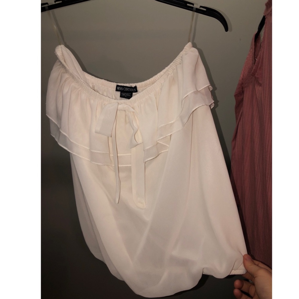 Strapless blouse